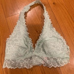 victoria’s Secret bralette
